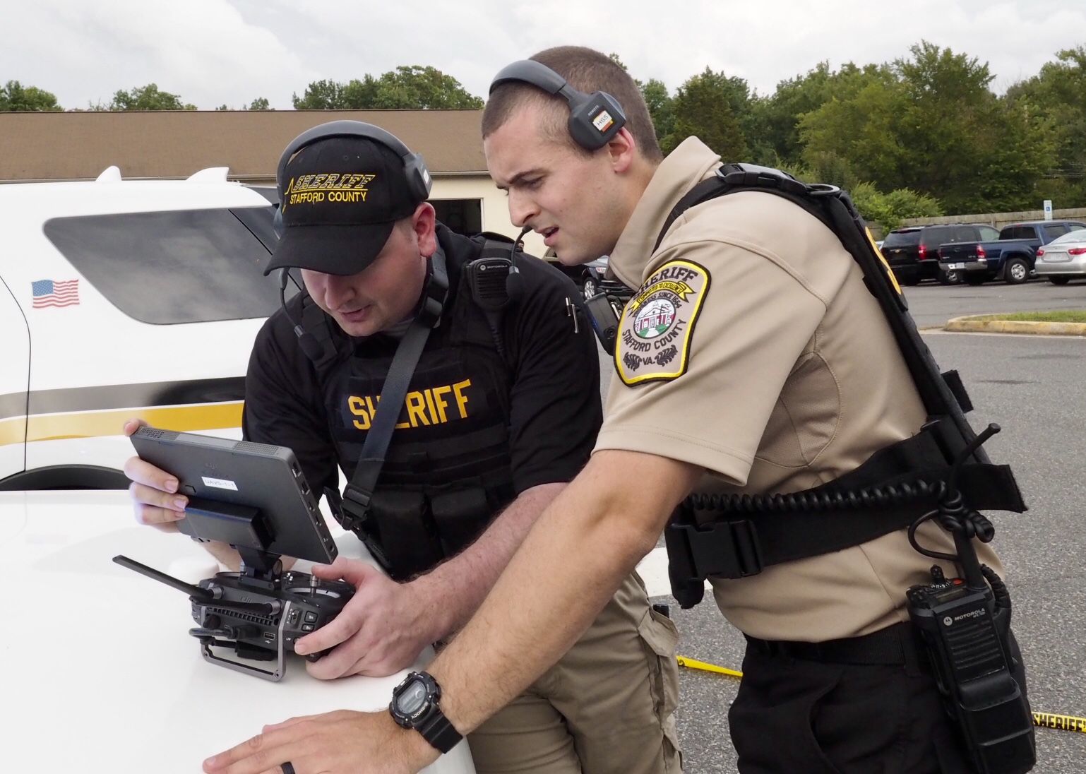 Manhunt Nets Suspect In Stabbing Of Fredericksburg Police Officer ...