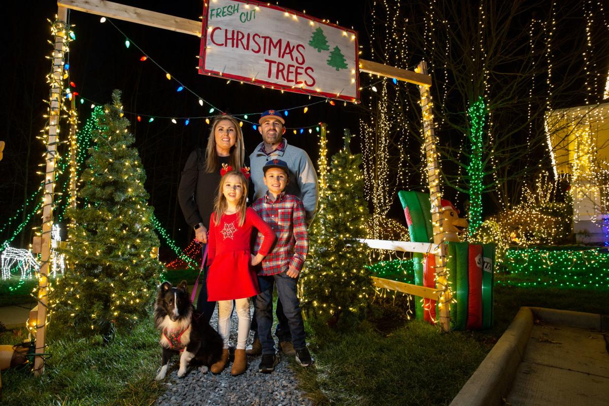 City Family S Bright Light Display In Idlewild Is This Year S Grand Holiday Displays Winner Local News Fredericksburg Com