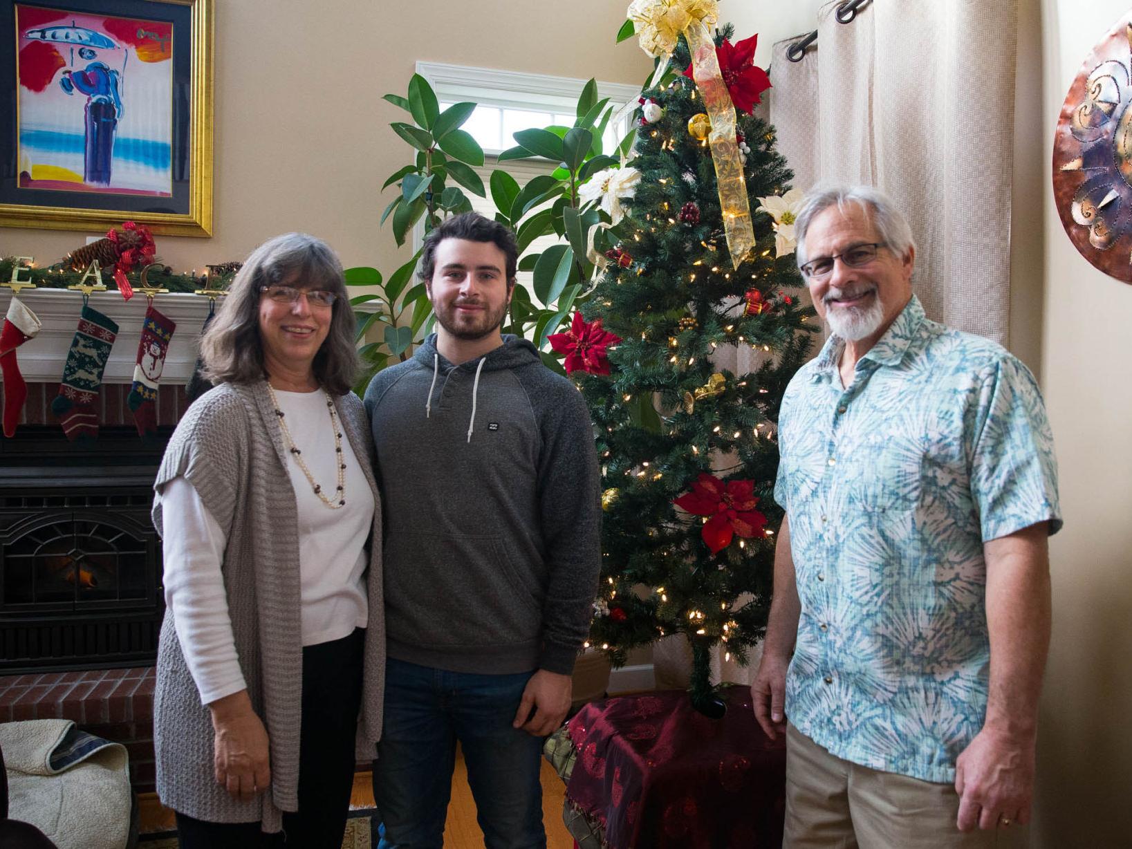 Interfaith Families Mix Christmas Hanukkah Traditions This Year Local News Fredericksburg Com
