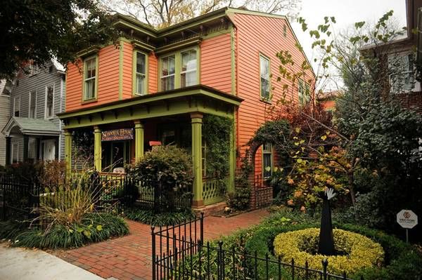 1891 Fredericksburg Home That Has Spent Decade As B&B Is For Sale