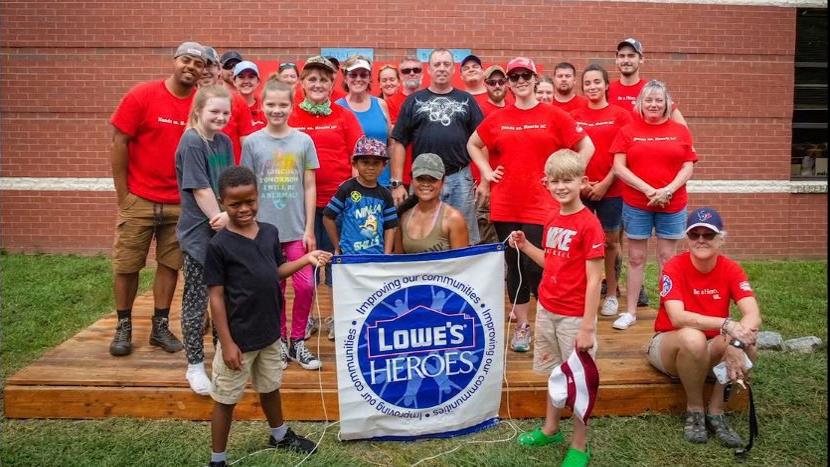 Lowe S Heroes Project Spruces Up Smith Station Elementary School