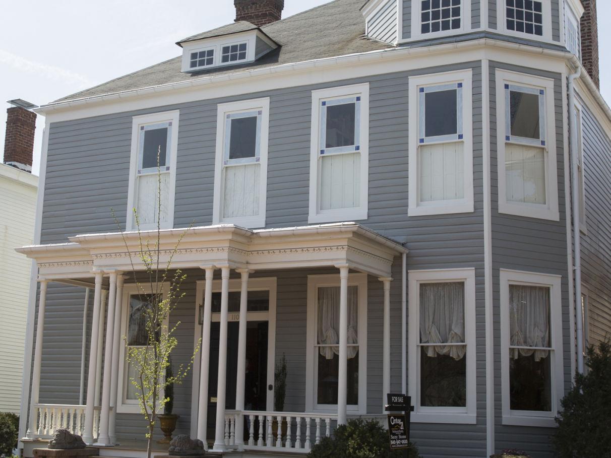 City Victorian Is Couple S Labor Of Love House And Home Fredericksburg Com