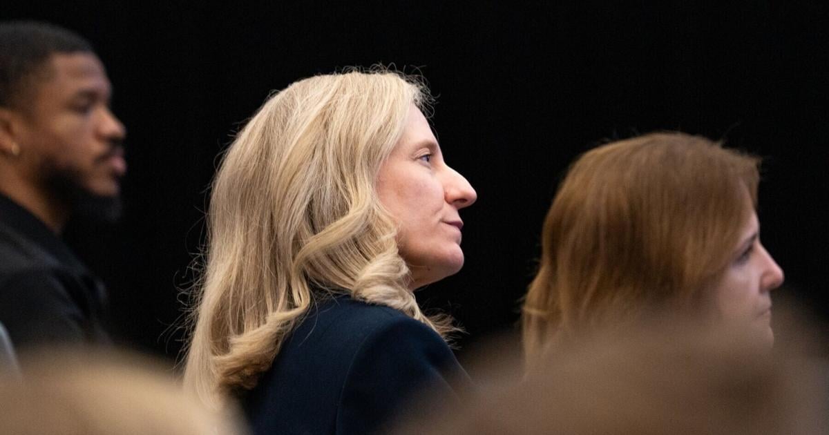 Spanberger faces budget choices on utility refunds, Oak Hill