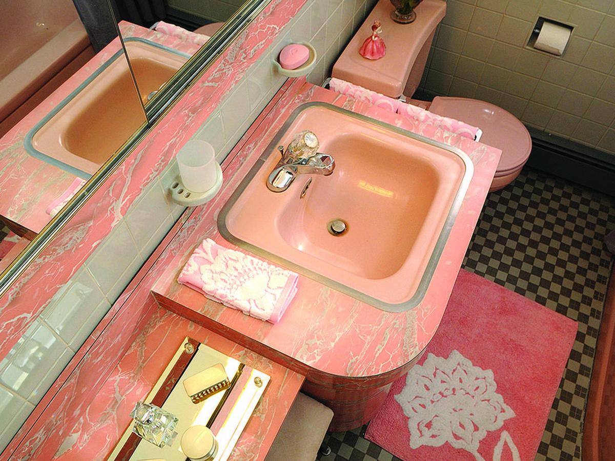 pics 1950'S Pink Bathroom Sink pink bathrooms of the 1950s present a