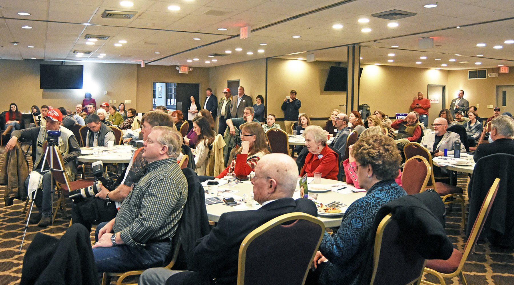 Spanberger s GOP challengers turn out in force in Culpeper