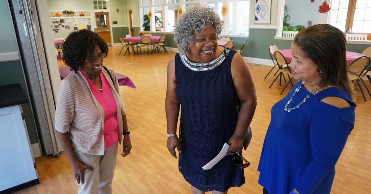 Stafford Technical School alumni shares memories at former black high