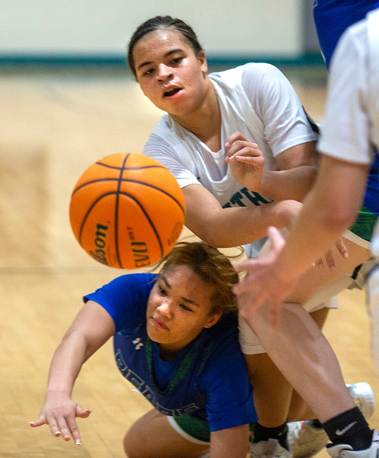 Massaponax Dominates Commonwealth District Basketball Tournament and Advances to Region 5D Game