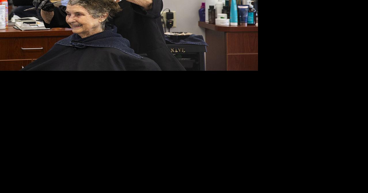 'Delightful hairdresser' puts away scissors after 54 years