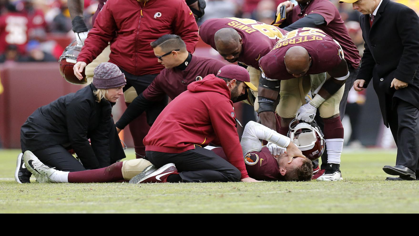 Redskins Request Privacy For Alex Smith Amid Reports Of Complications In Leg Surgery Sports News Fredericksburg Com
