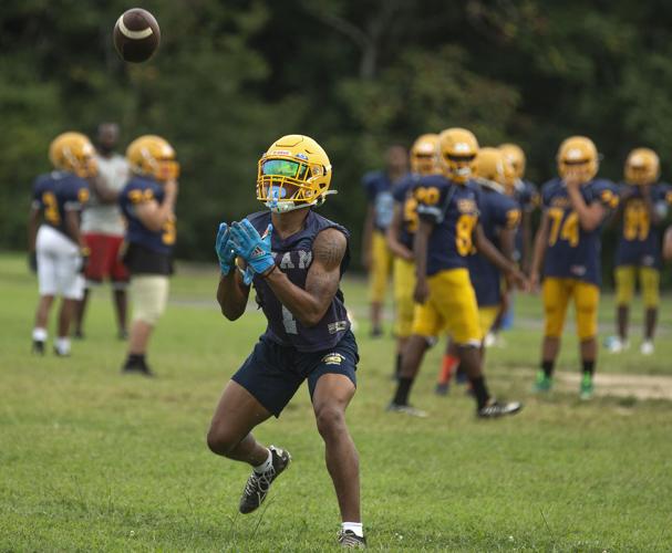 High school football Westmoreland's Saunders making big noise for a
