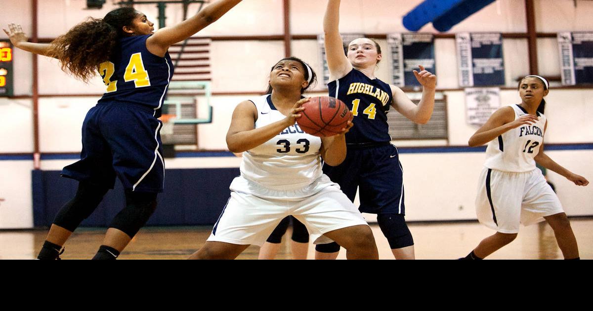 High school basketball Fredericksburg Academy teams sweep DAC semifinals