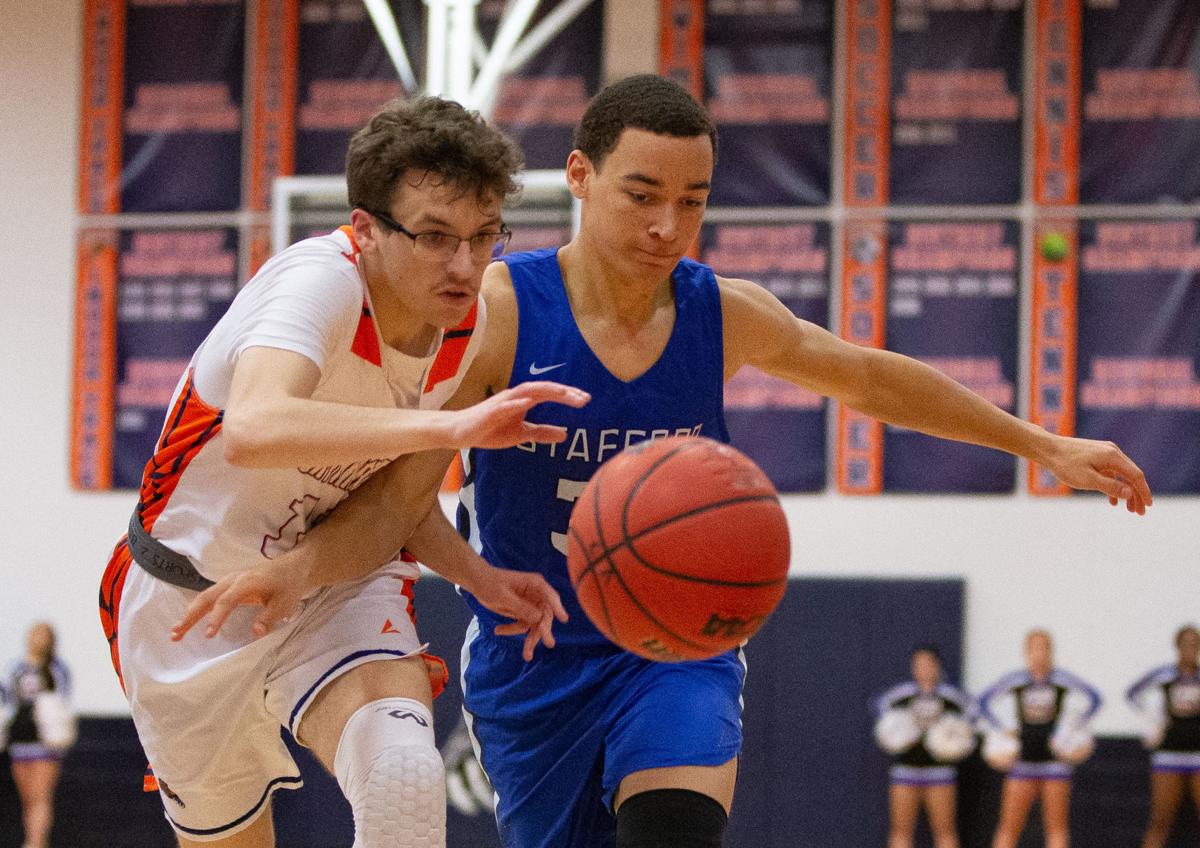 High School Basketball With Roster Back At Full Strength North