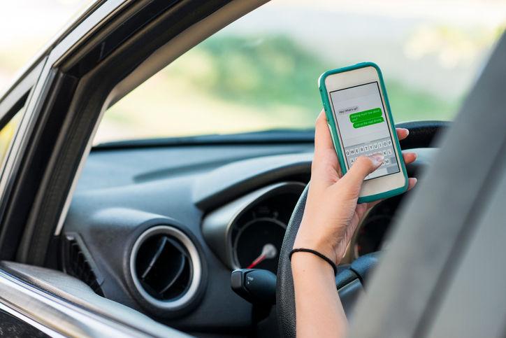 cellphone safety on road cellphone safety on road