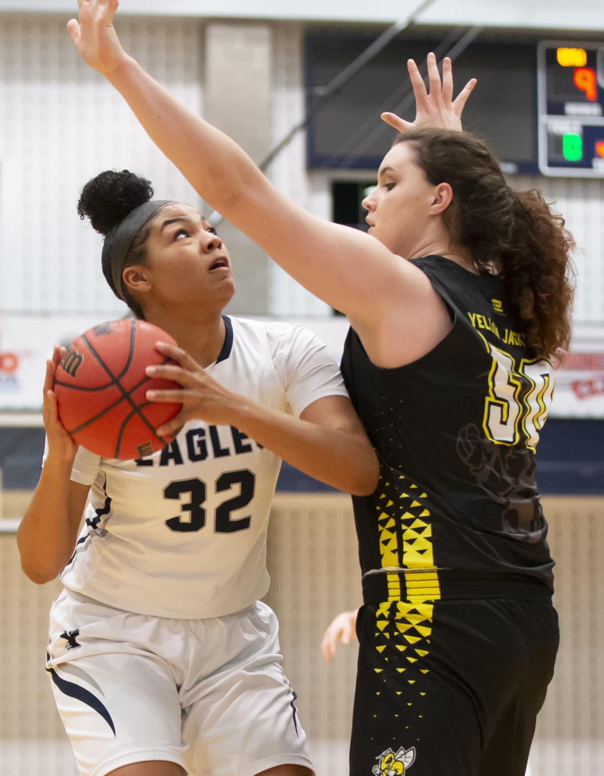 Women S College Basketball Young Mary Washington Content With