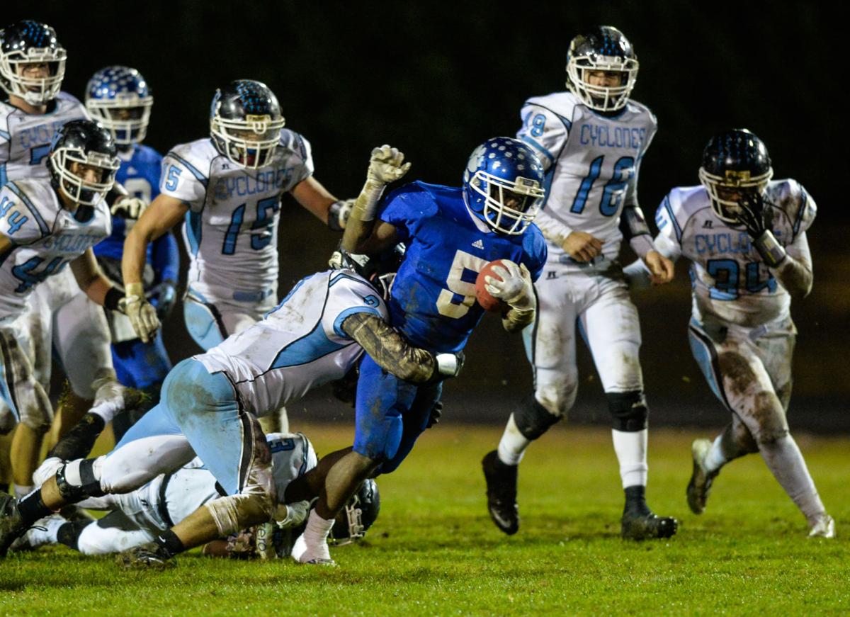 Eastern View Courtland Football Sports