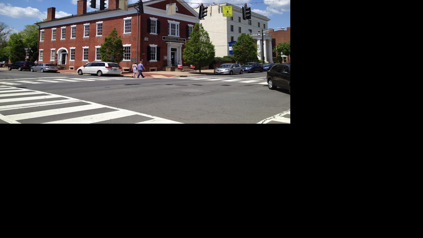 Fredericksburg council balks at Street townhouses Local