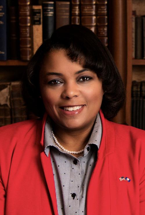 Vangie Williams