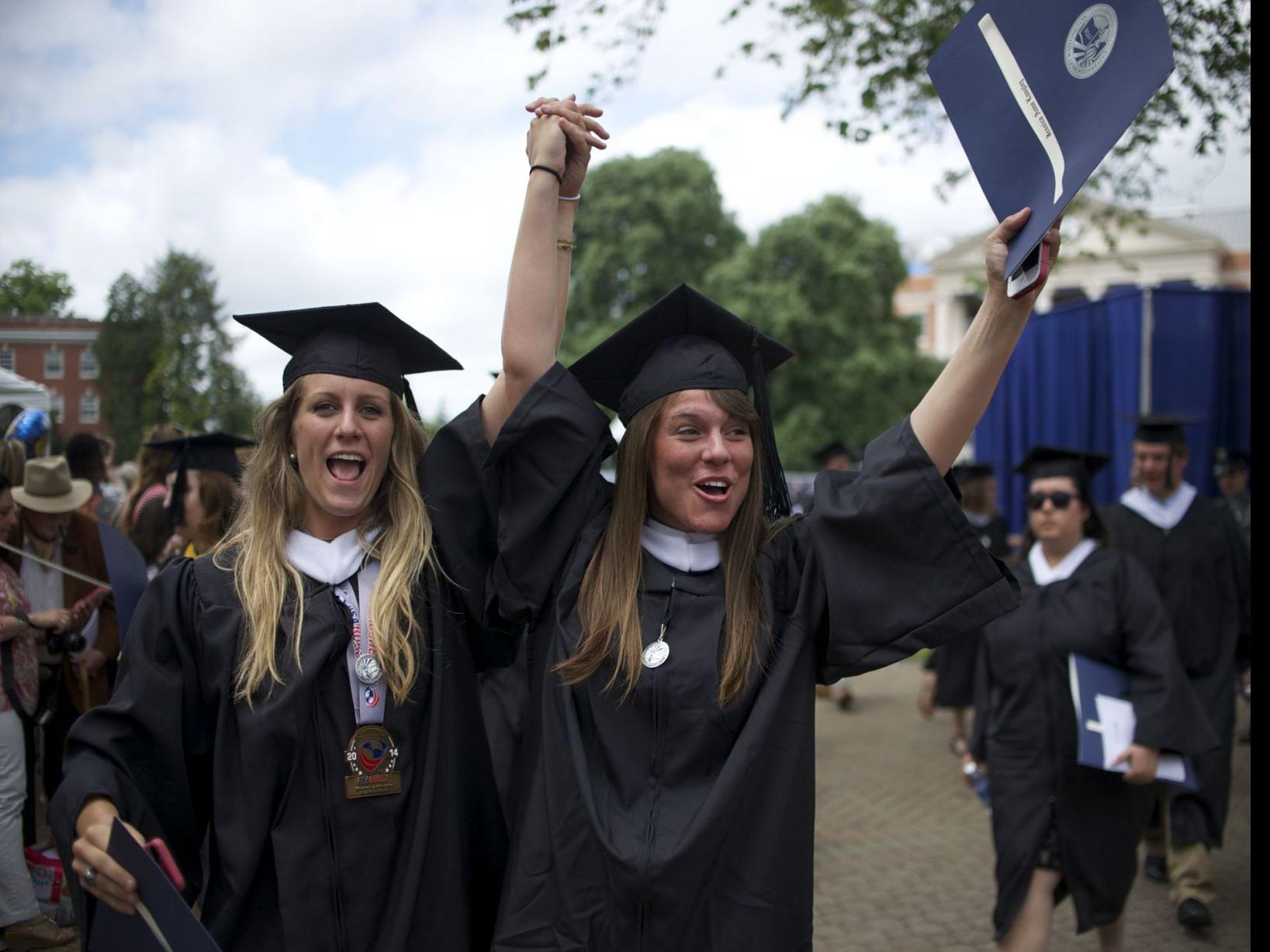 Umw Graduates Class Of 2015 In 104th Commencement Education Fredericksburg Com