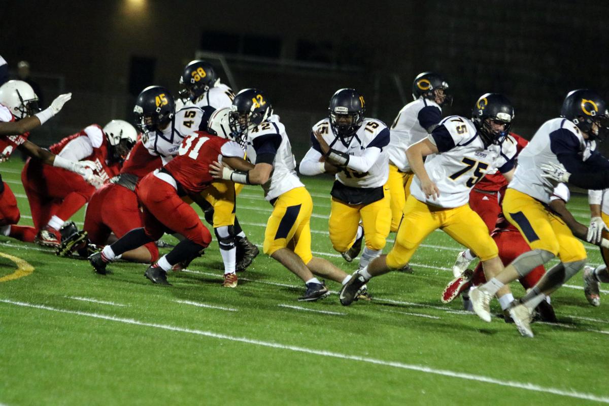 High School Football 3b Playoffs Colclough Defense Put Culpeper