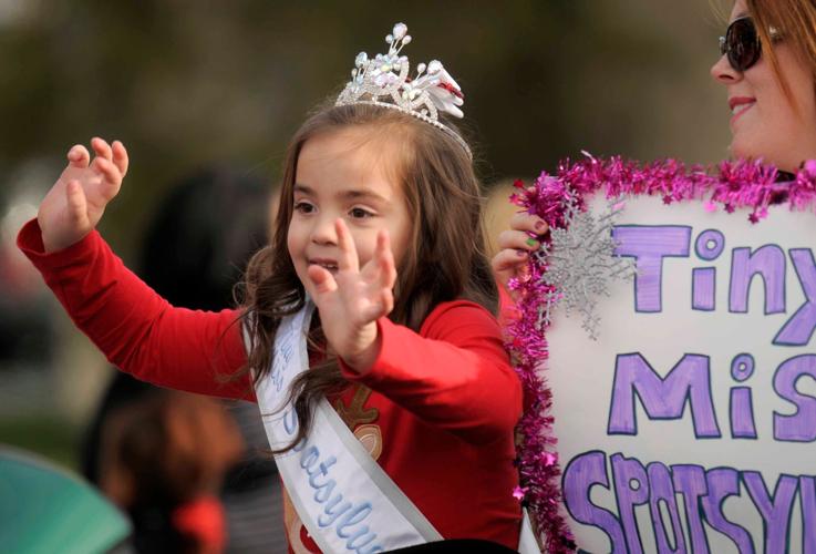 SPOTSYLVANIA CHRISTMAS PARADE >> What a difference a week makes!
