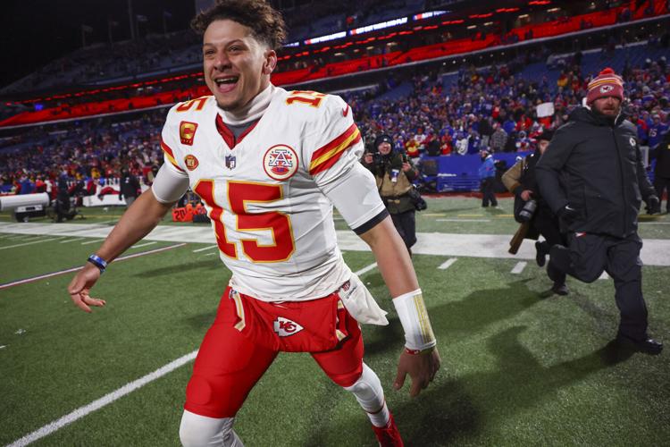 Kansas City Chiefs and Detroit Lions advance to conference