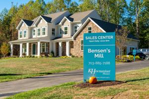 104 Pender Ct