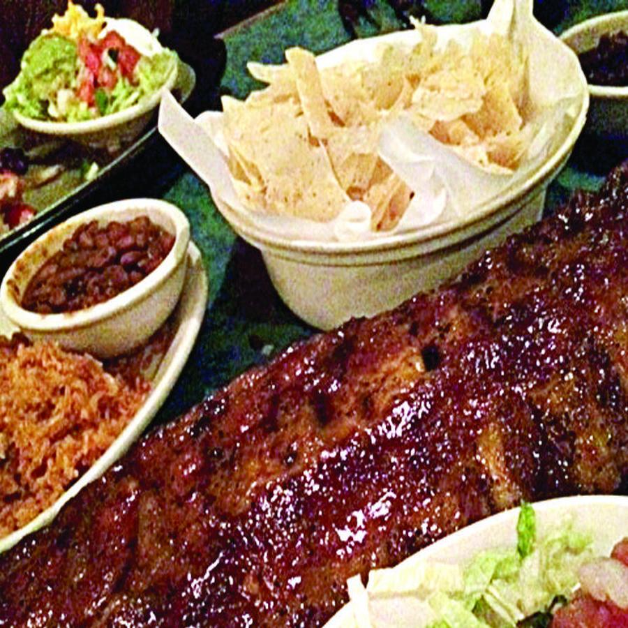 Restaurant Review Uncle Julio S Brings Big Flavors To The East