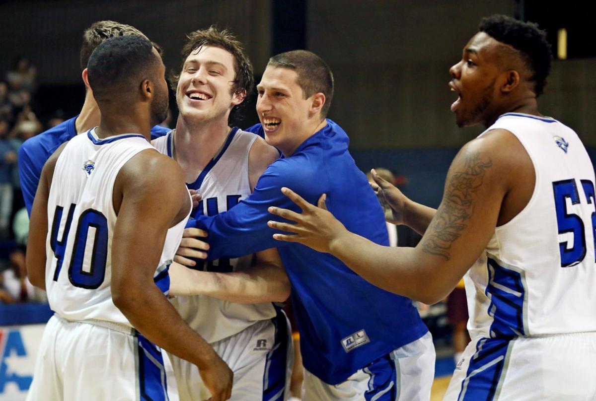 Mcfarland Gibbs Help Cnu Aim For National Title Sports