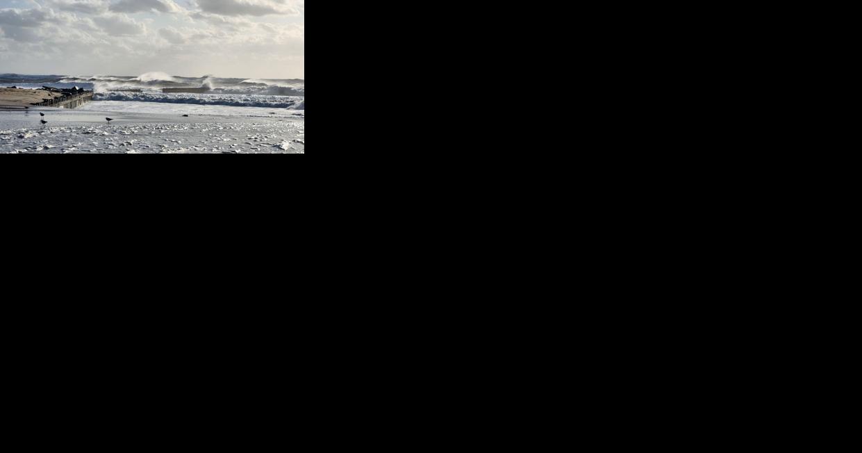 Waves from Hurricane Lee reveal 152-year-old piece of buried Outer Banks history - Vimarsana News