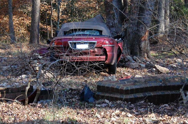 Fredericksburg man dies in car crash in King