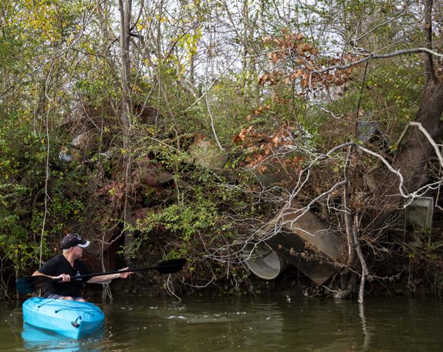 Kayaker uncovers landfill remnants in Colonial Beach