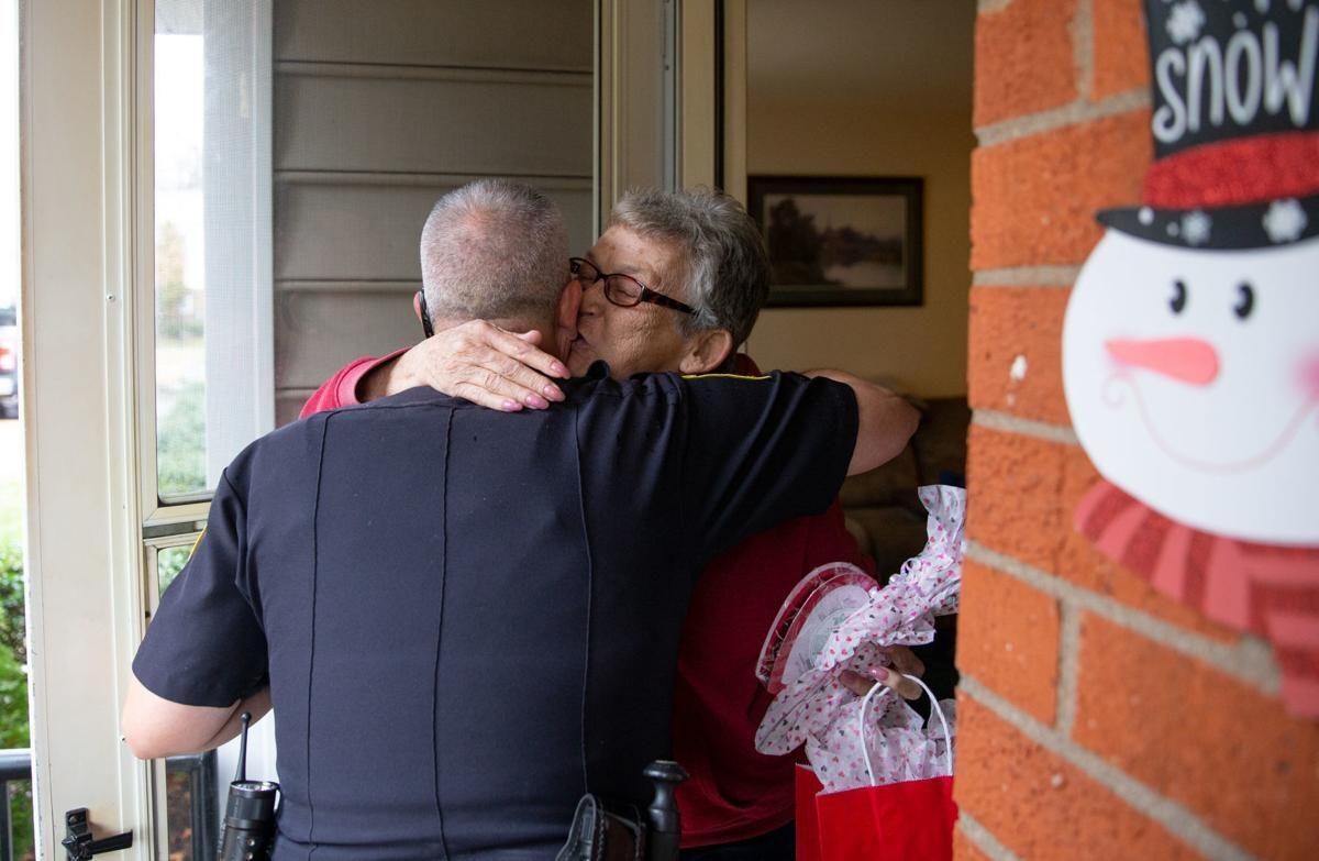 PHOTO: Senior delivery
