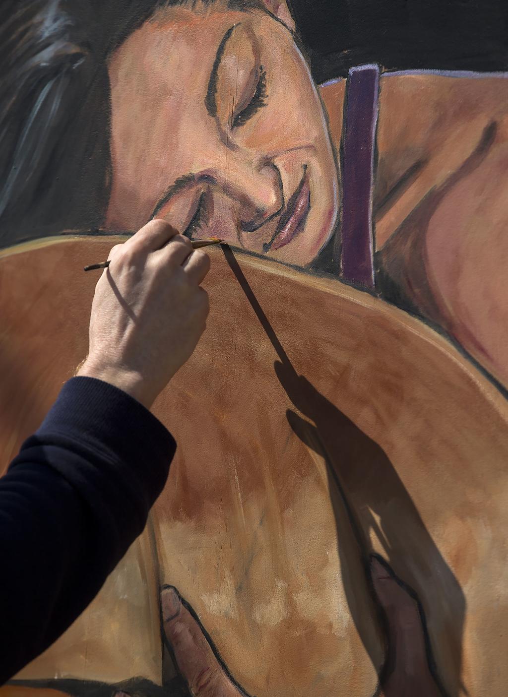 Hometown Heroes Painting Free Murals To Help Fredericksburg S