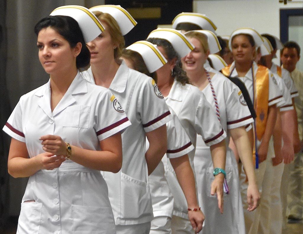 Photo Gallery: Germanna pins new nurses | News | fredericksburg.com