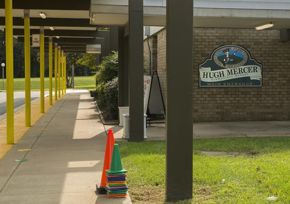 Task force Fredericksburg's new school be a middle school