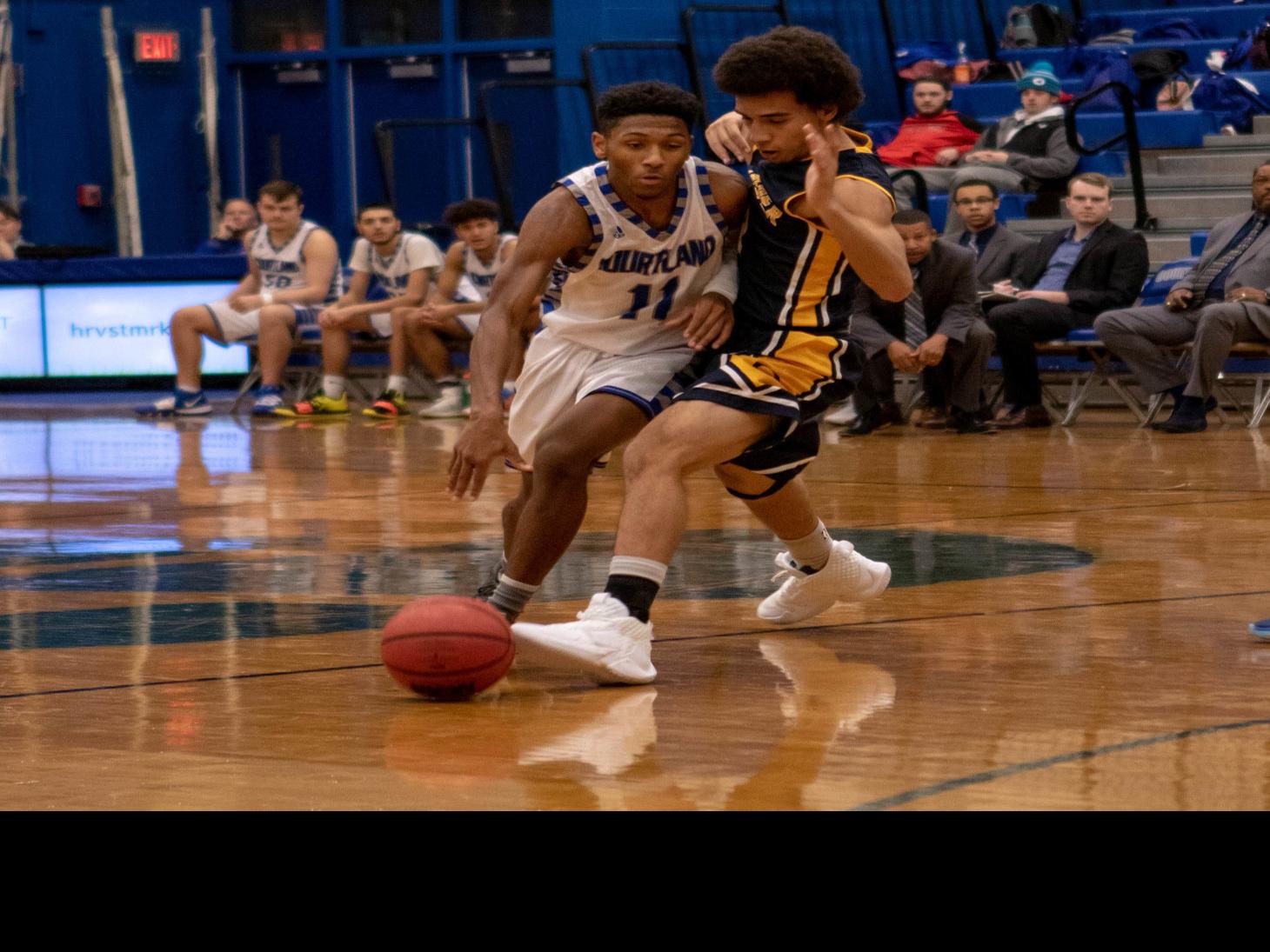 High School Boys Basketball Treasure Seargeant Helps Courtland