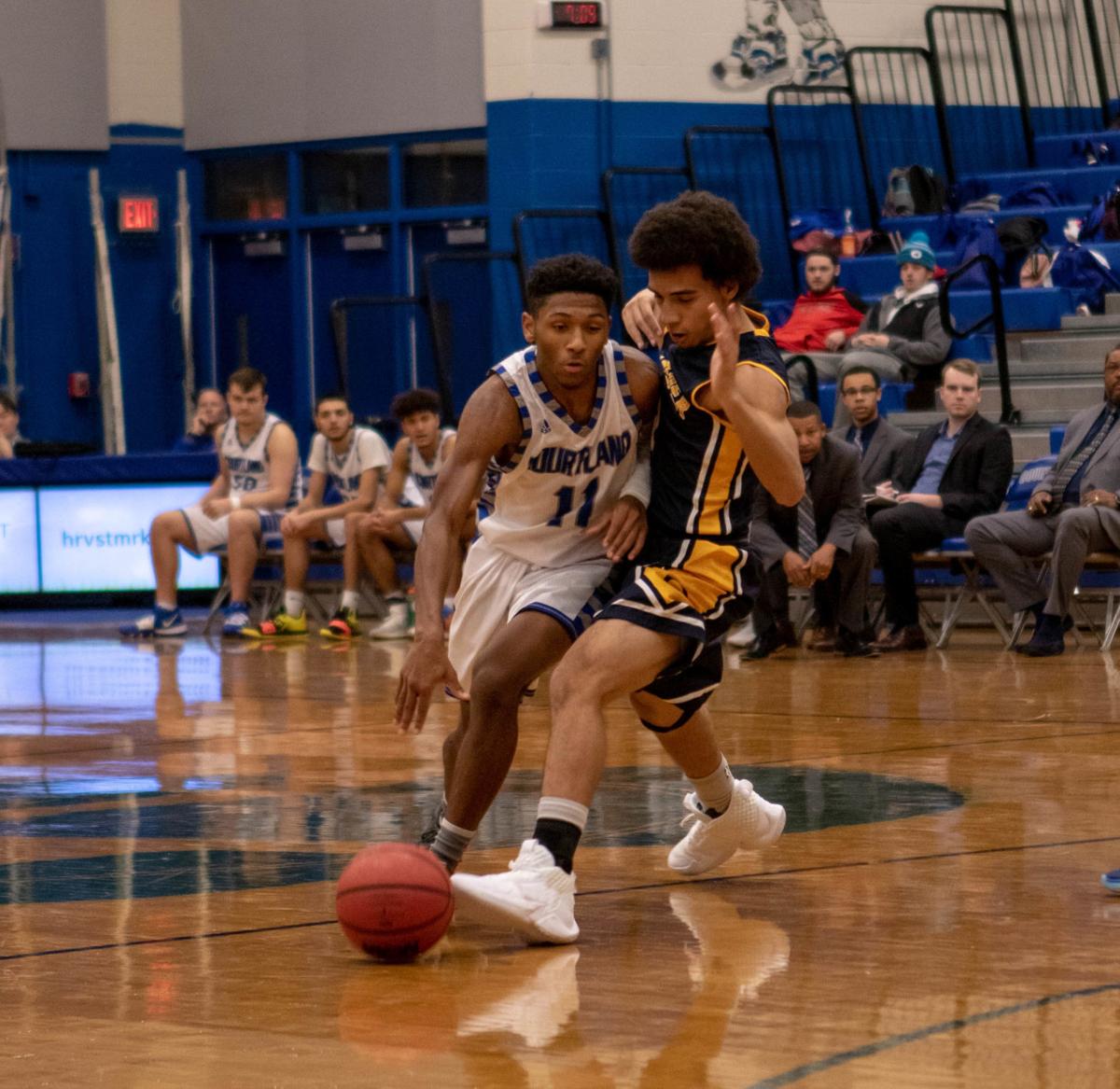 High School Boys Basketball Treasure Seargeant Helps Courtland