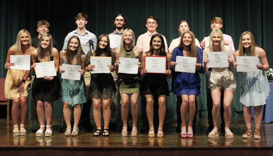 2022 Walling Wiley Scholarship winners