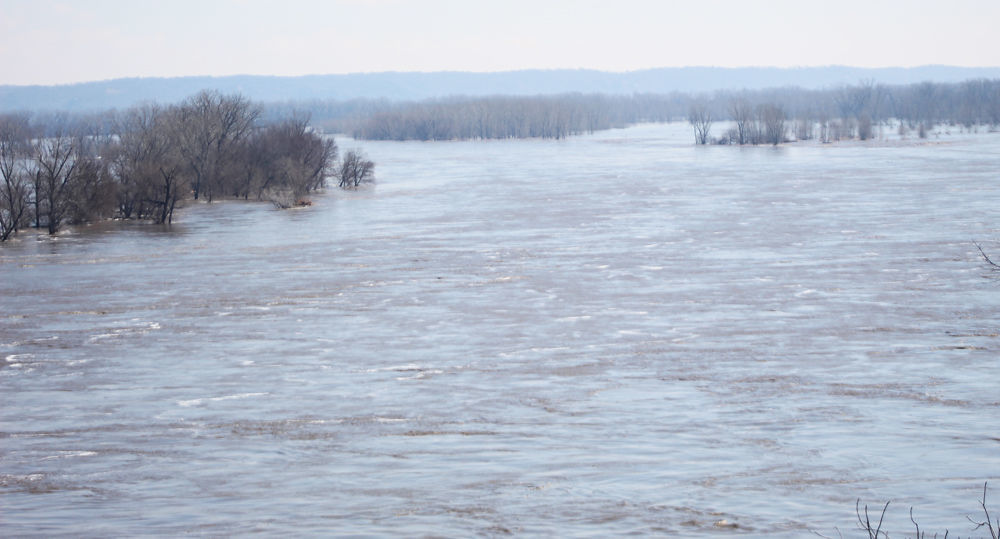 Plattsmouth Toll Bridge remains closed due to floods News