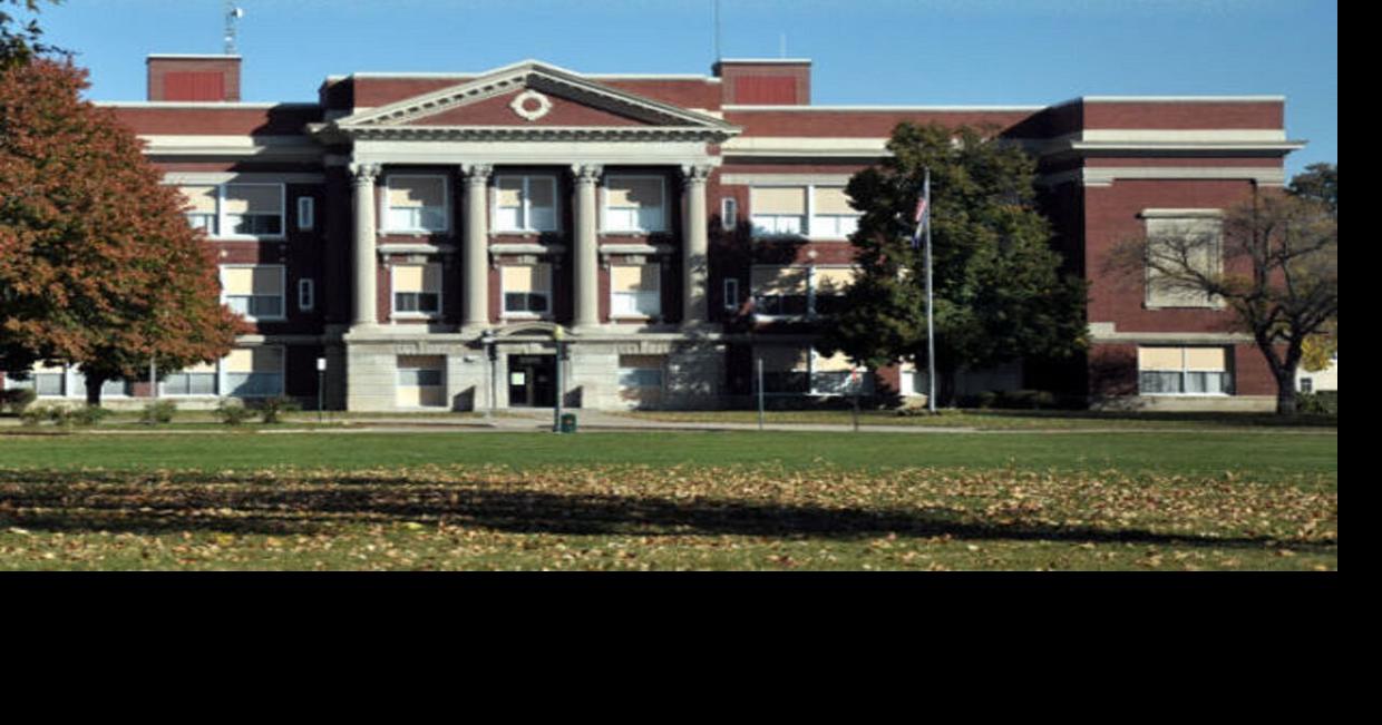 Fremont Public Schools Board Approves Technology Procurement