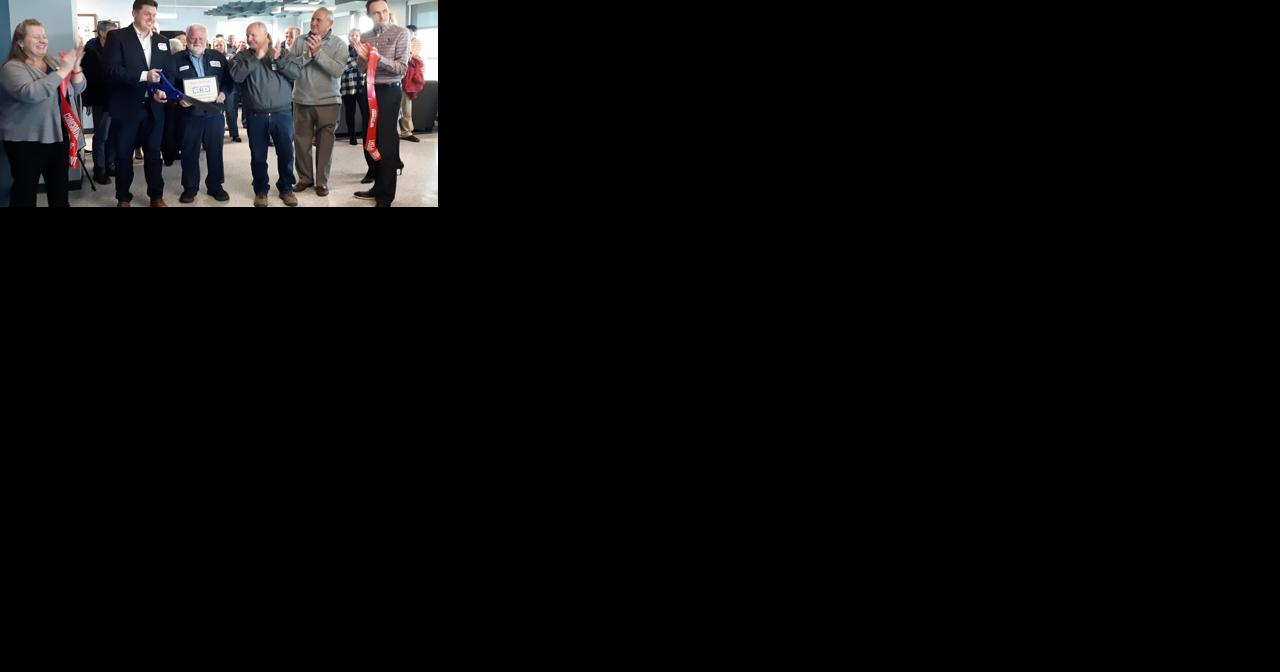 Many attend new airport terminal ribbon cutting event - Vimarsana News