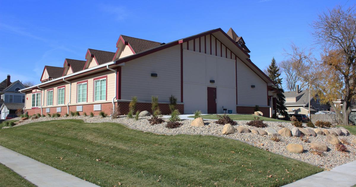 Shiloh Place receives award from Keep Fremont Beautiful for new landscaping | Local News Shiloh Place receives award from Keep Fremont Beautiful for new landscaping | Local News