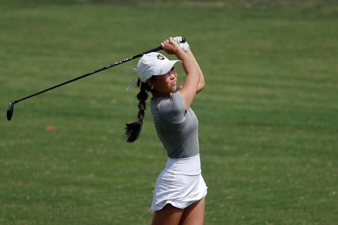WSC women's golf closes season at NCAA Central Regional