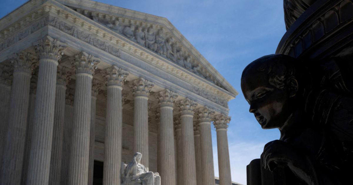 Commandmenrs Supreme Court mulls immigrant detention, gambling, Ten Commandments cases