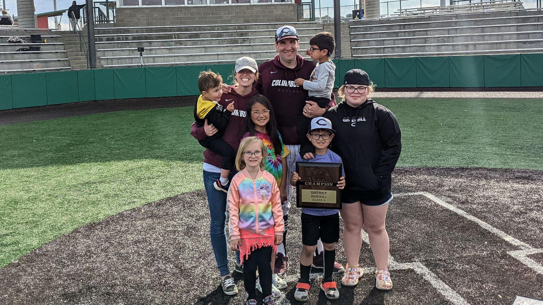 Columbus couple who have fostered 11 children keep open hearts, open home - Vimarsana News