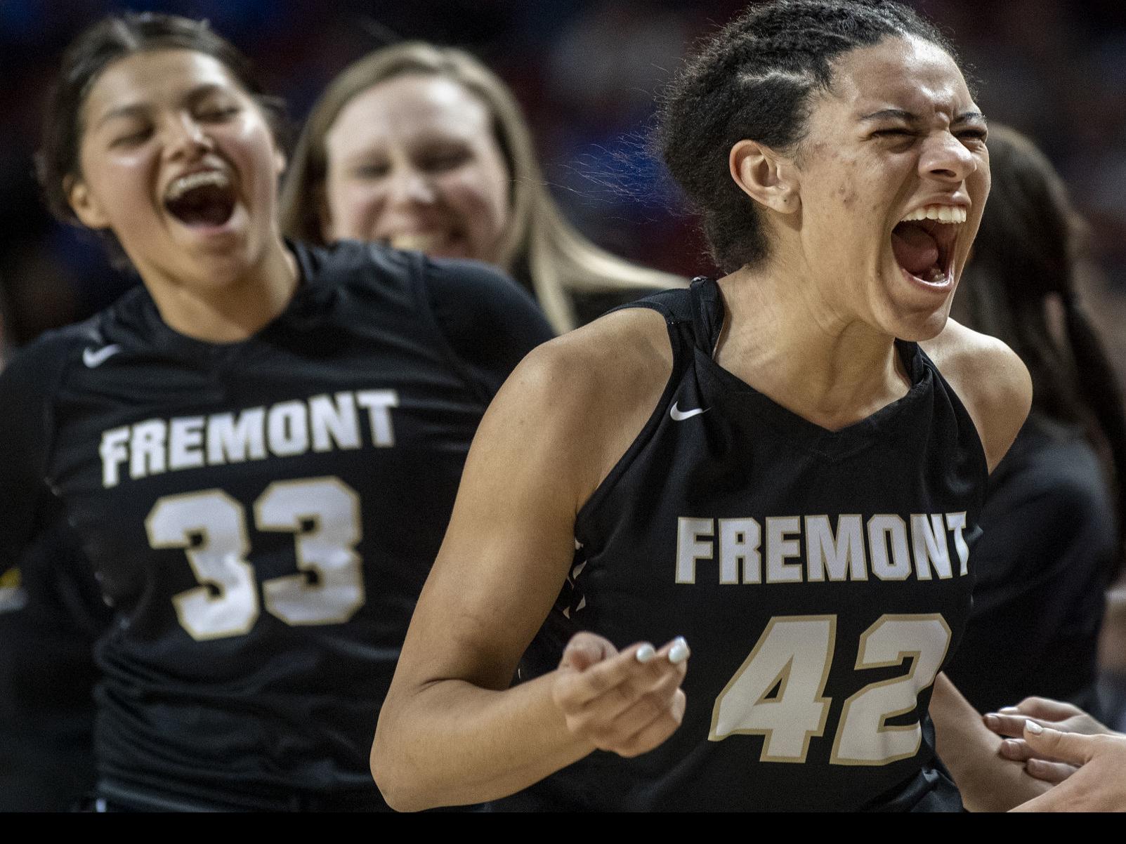 Fhs Girls Basketball Team Makes History With First Round Win