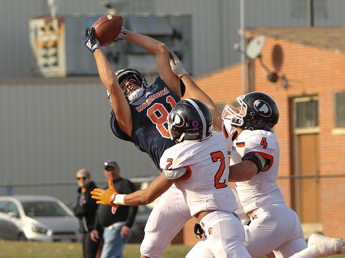 Warriors Prevail On Senior Day Midland Sports Fremonttribune Com