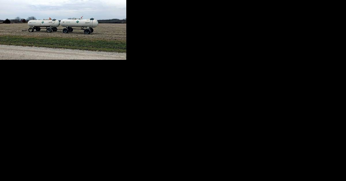 Fertilizer prices at record levels, but most farmers not changing plans - Vimarsana News
