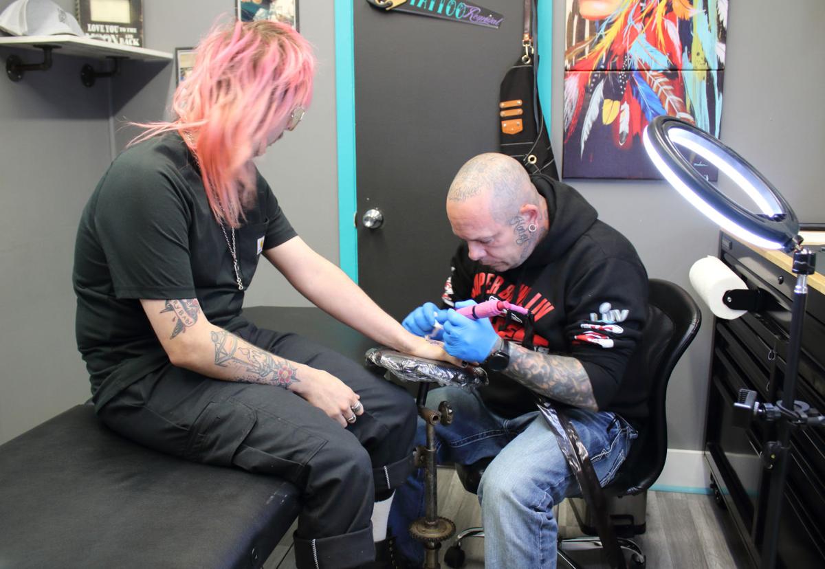Watch Now Tattoo Artist Finds New Start At Lost Souls Tattoo Gallery In Fremont Local Fremonttribune Com