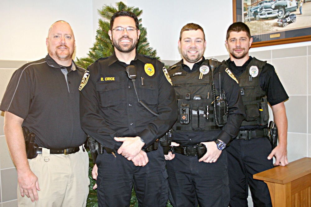 Plattsmouth police officers partake in 'No Shave November'